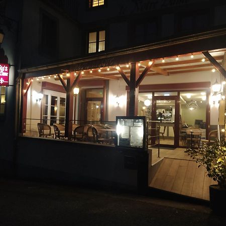 Hotel Restaurant Notre Dame Orcival Bagian luar foto